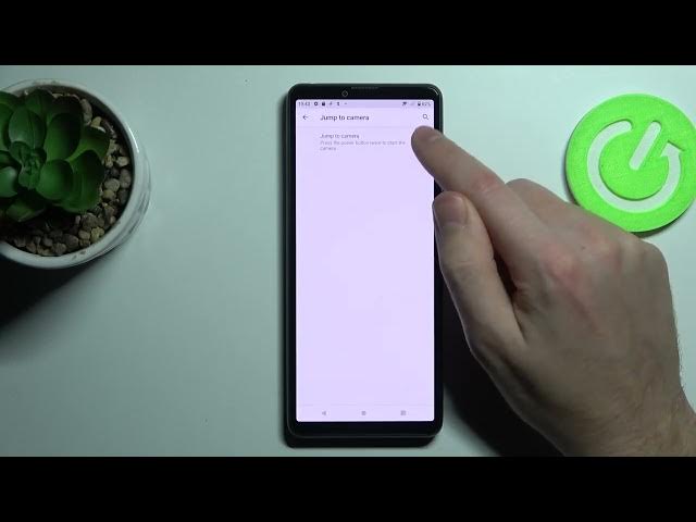 Video thumbnail for How to Activate the Camera Quick Launch Function on the SONY Xperia 10 III