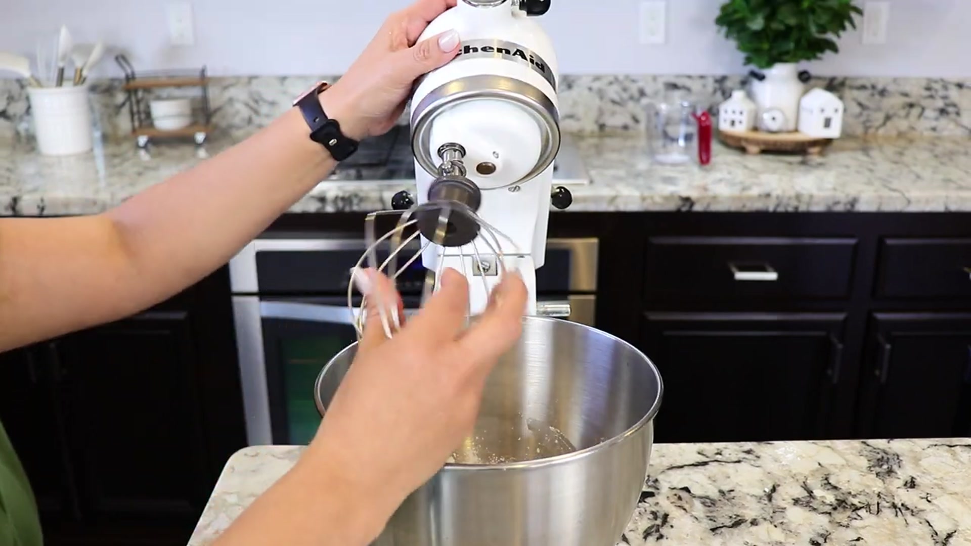 Video thumbnail for How to Make Strawberry Sweet Tamales Recipe Como Hacer Tamalitos Dulces de Fresa(720P_60FPS)