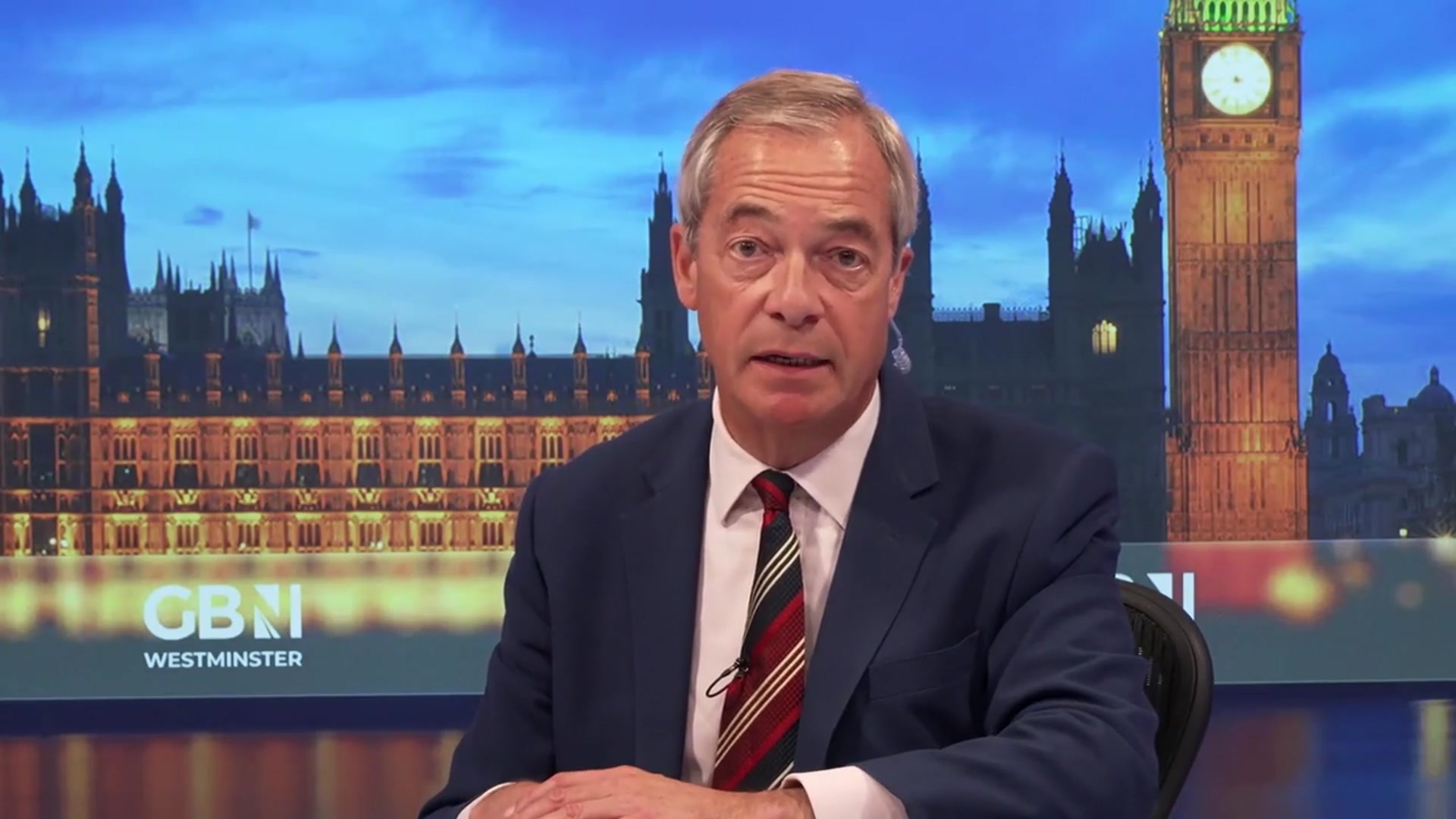 'Video thumbnail for Watch the moment that Nigel Farage reveals that he has received death threats that police deemed 'don't reach the bar''