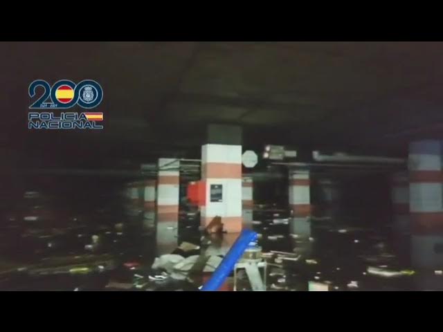 'Video thumbnail for Ghostly footage from Valencia's flooded car park'