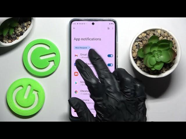 Video thumbnail for How to Turn On / Off App Notifications on MOTOROLA Edge 30
