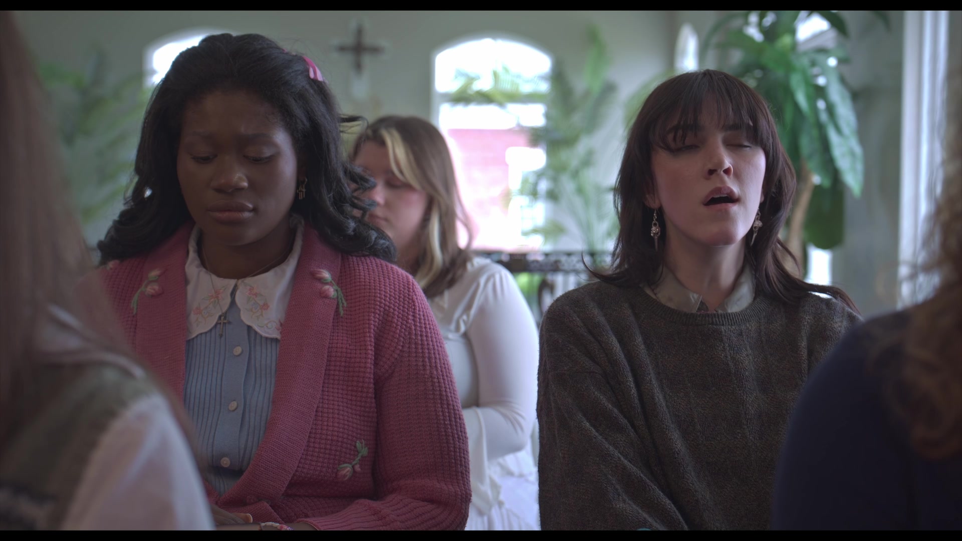 Video thumbnail for HR Trailer V6.mp4