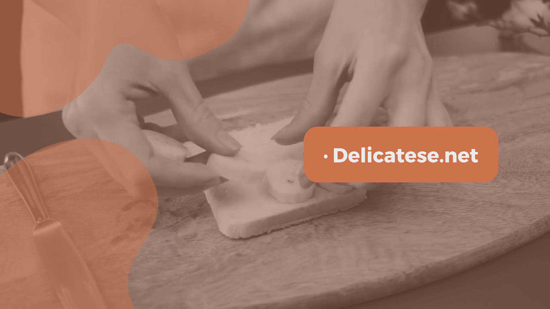 Video thumbnail for Descoperă Reteta Copilăriei: Biscuiți cu Banane Prăjite!