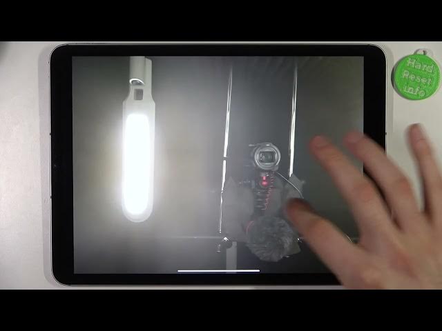 Video thumbnail for How to Turn Off the Front Camera Mirroring on the iPad Pro 4th Gen (2022)