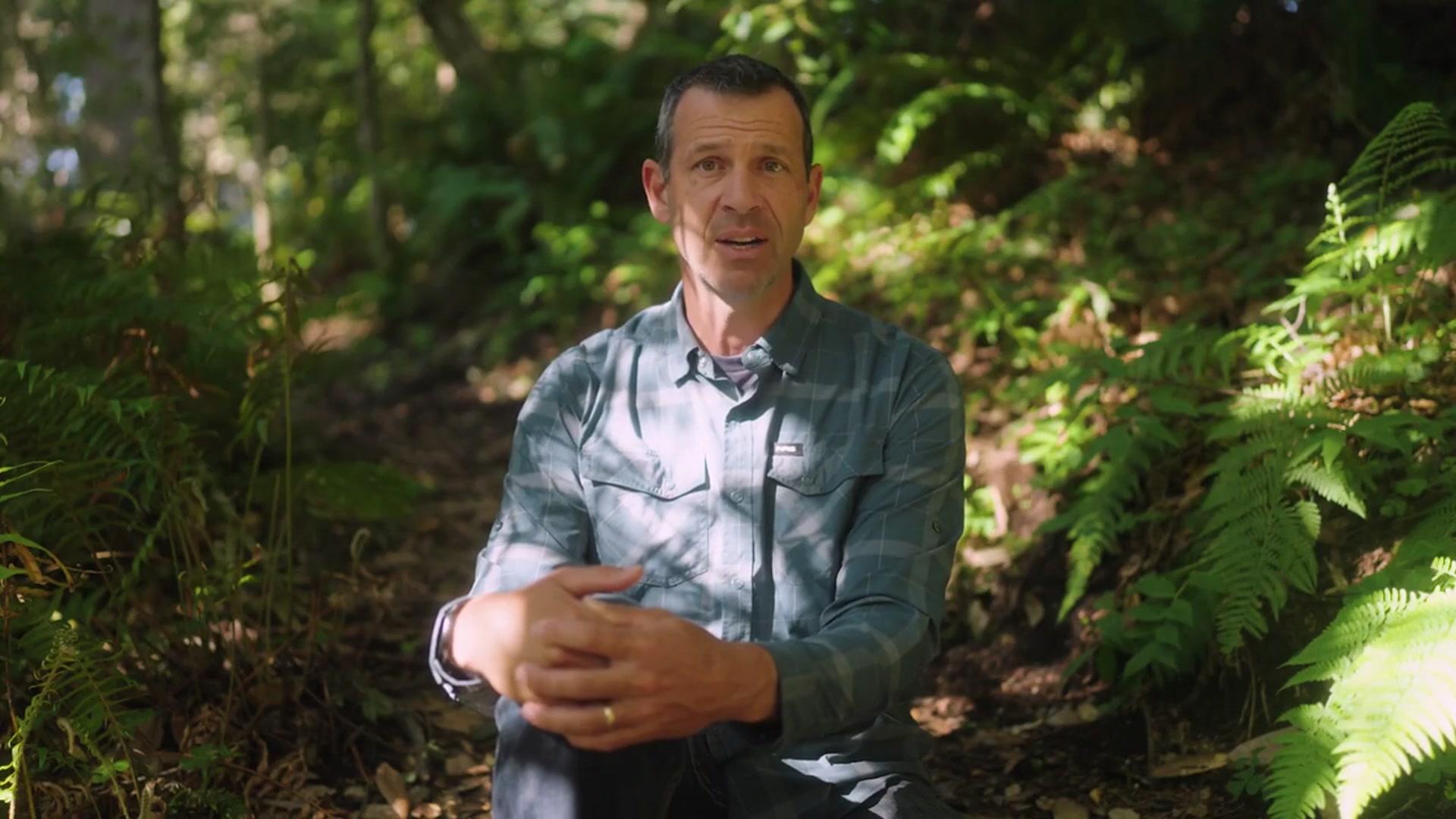 'Video thumbnail for Every kayaker needs to try this!  |  Kayaking on the California coast'