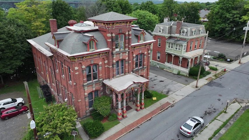 Video thumbnail for Road Trip: Restored 1882 landmark keeps arts and culture thriving in Poughkeepsie