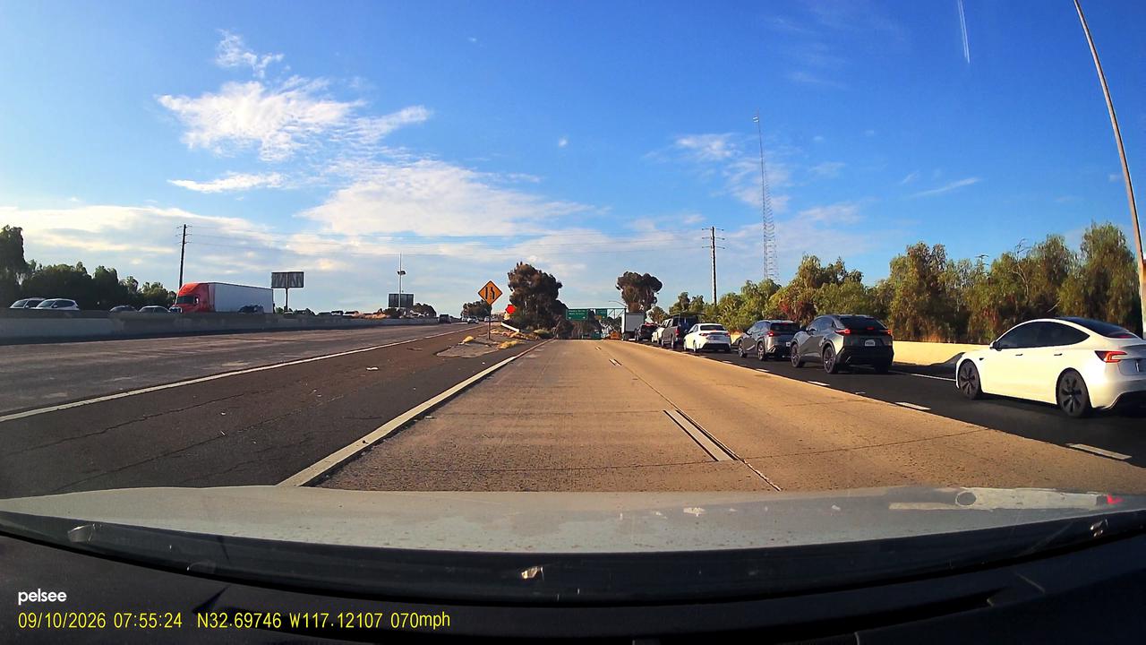 Video thumbnail for Commuters Fooled by Stalled Truck on I-15 Exit Ramp