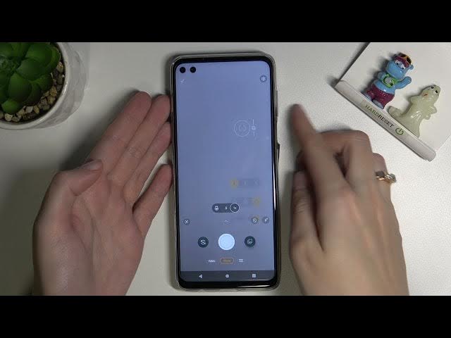 Video thumbnail for How to Change Aspect Ratio on MOTOROLA Moto G100 – Camera Settings