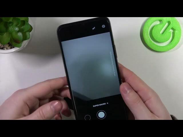 Video thumbnail for How to Take Macro Photos on Honor X8 - Macro Photography