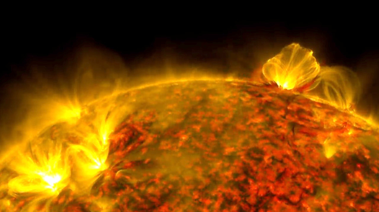 Video thumbnail for 2021 X-class flare felt on two planets on opposite sides of the Sun