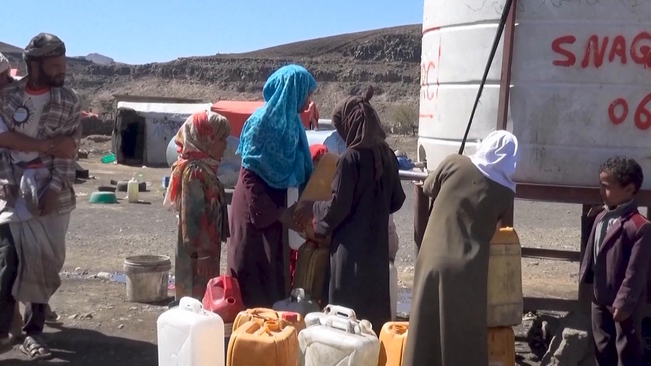 Video thumbnail for China: 130,000 displaced in Yemen amid escalating conflict: UN agency.