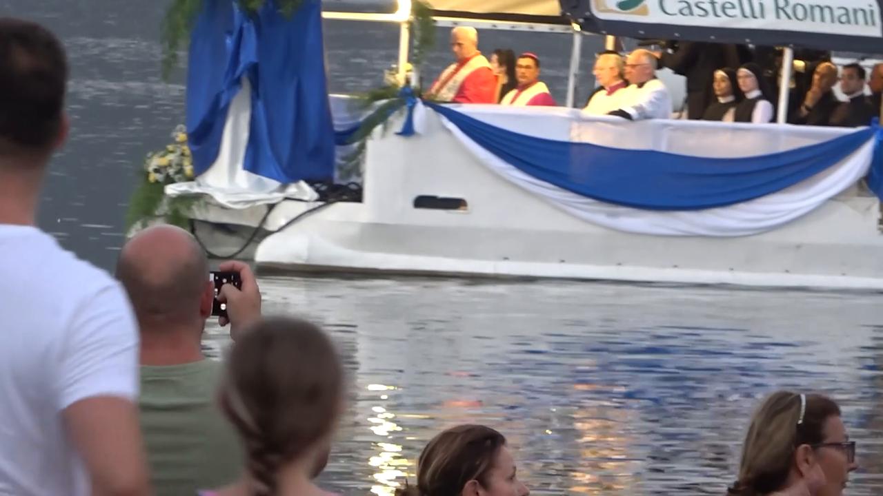 Video thumbnail for Italy: Pope Leo XIV leads procession and delivers blessing in Castel Gandolfo.