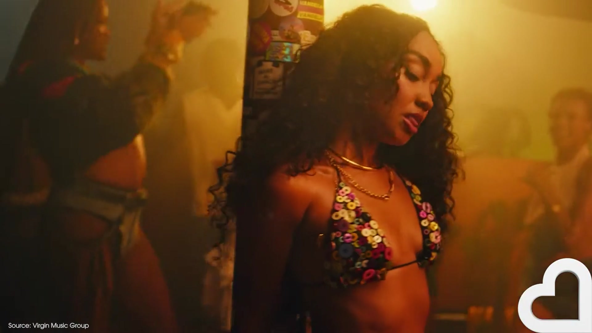 'Video thumbnail for Are Leigh-Anne's twin daughters starting their own version of Little Mix?'