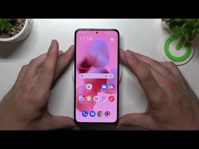 Video thumbnail for Does the POCO F4 Device Supports the Wireless Charging Technology? Let's Find Out!