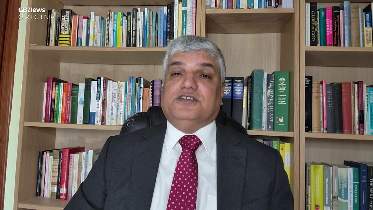 Video thumbnail for EU millions 'aiding the Islamist takeover' of Europe as European Koran 'whitewashes' history