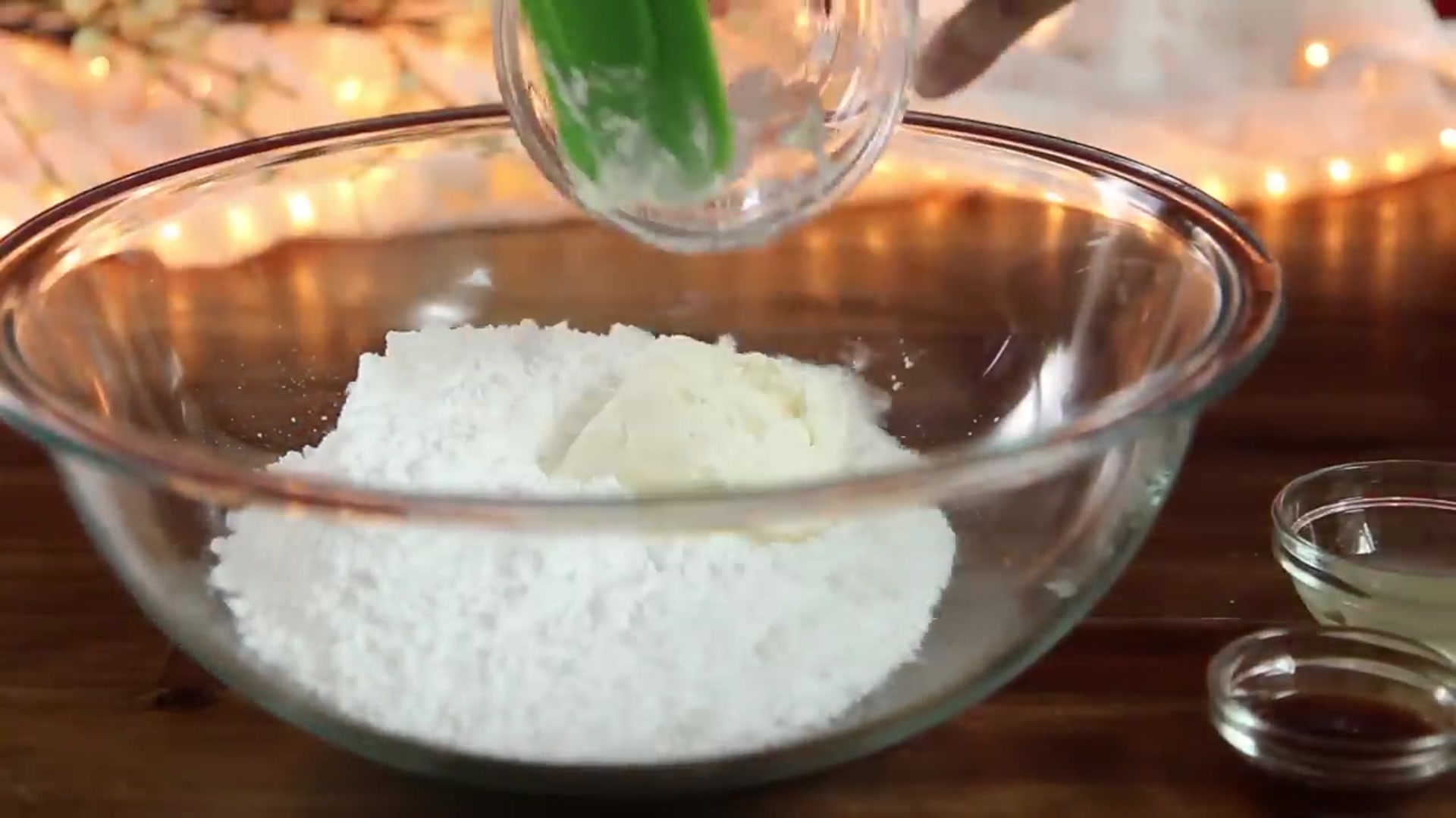 Video thumbnail for Clone of Cranberry Bliss Bars Recipe _ Christmas Cookies _ Allrecipes.com(720P_HD)