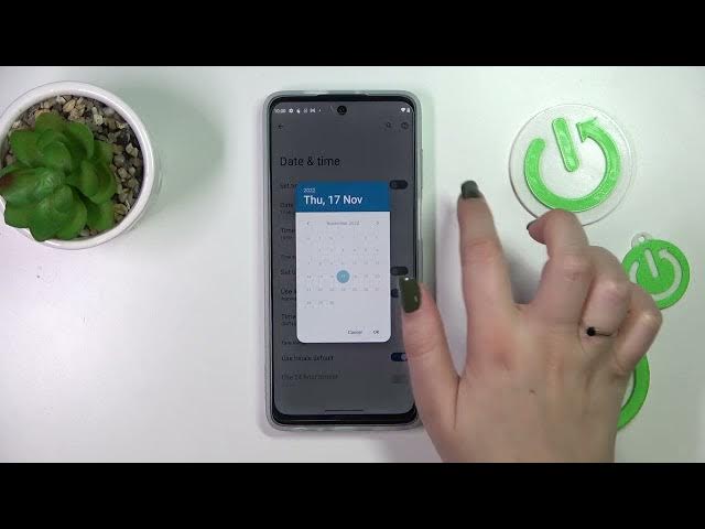 Video thumbnail for How to Manually Change Date & Time on the MOTOROLA Moto G62