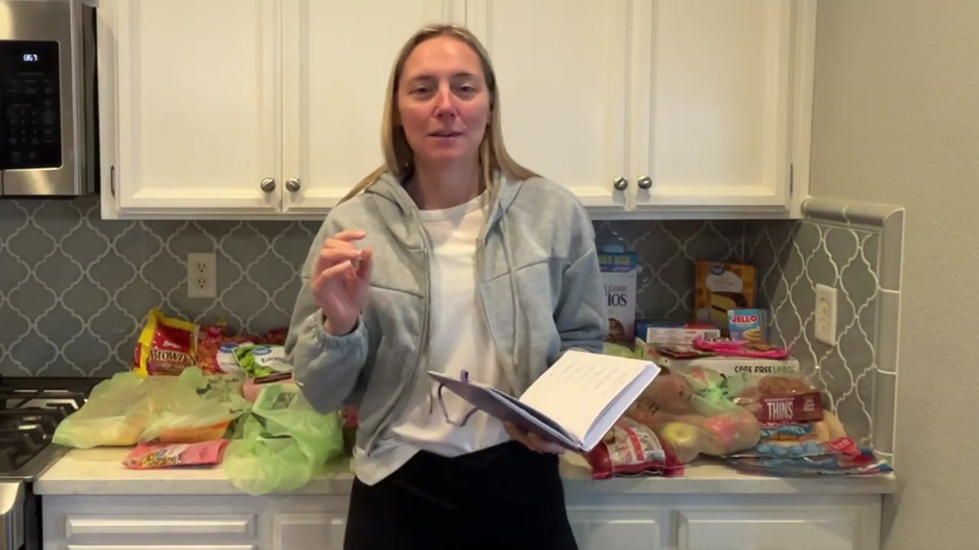 Video thumbnail for Realistic Walmart Grocery Haul for My Family of 4   Meal Plan   Molly Purcell   Molly Makes it Easy(720P HD) 9