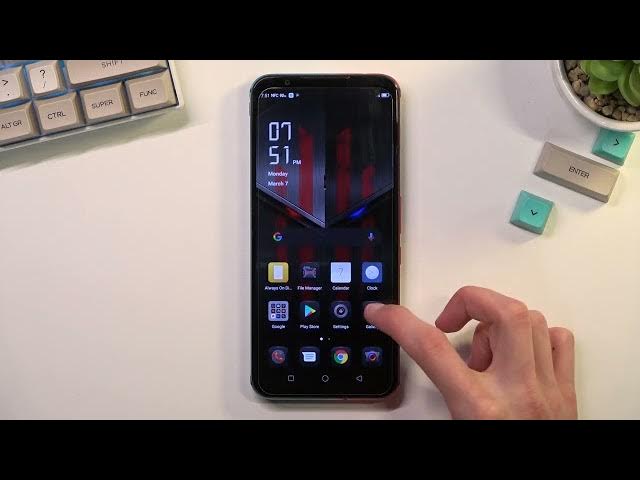 Video thumbnail for How to Take a Screenshot on the NUBIA Red Magic 5S