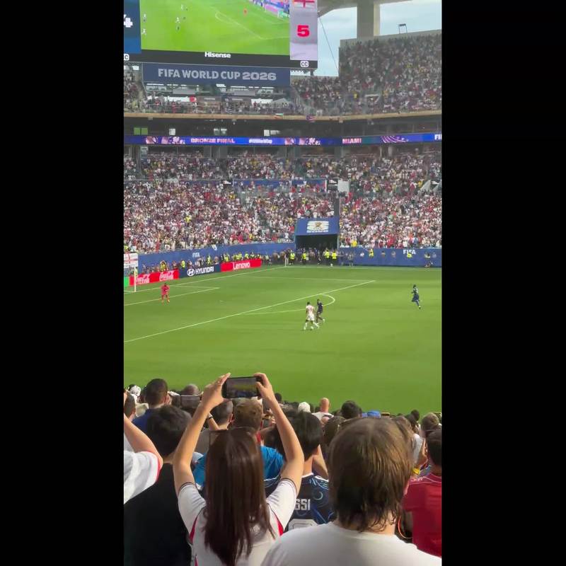 Video thumbnail for Bellingham Seals Thrilling Win in World Cup Bronze Final from Stands