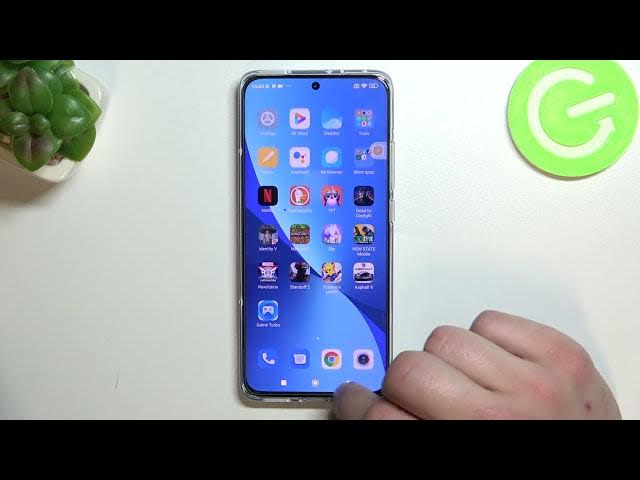 Video thumbnail for How to Enable & Disable App Drawer on Xiaomi 12