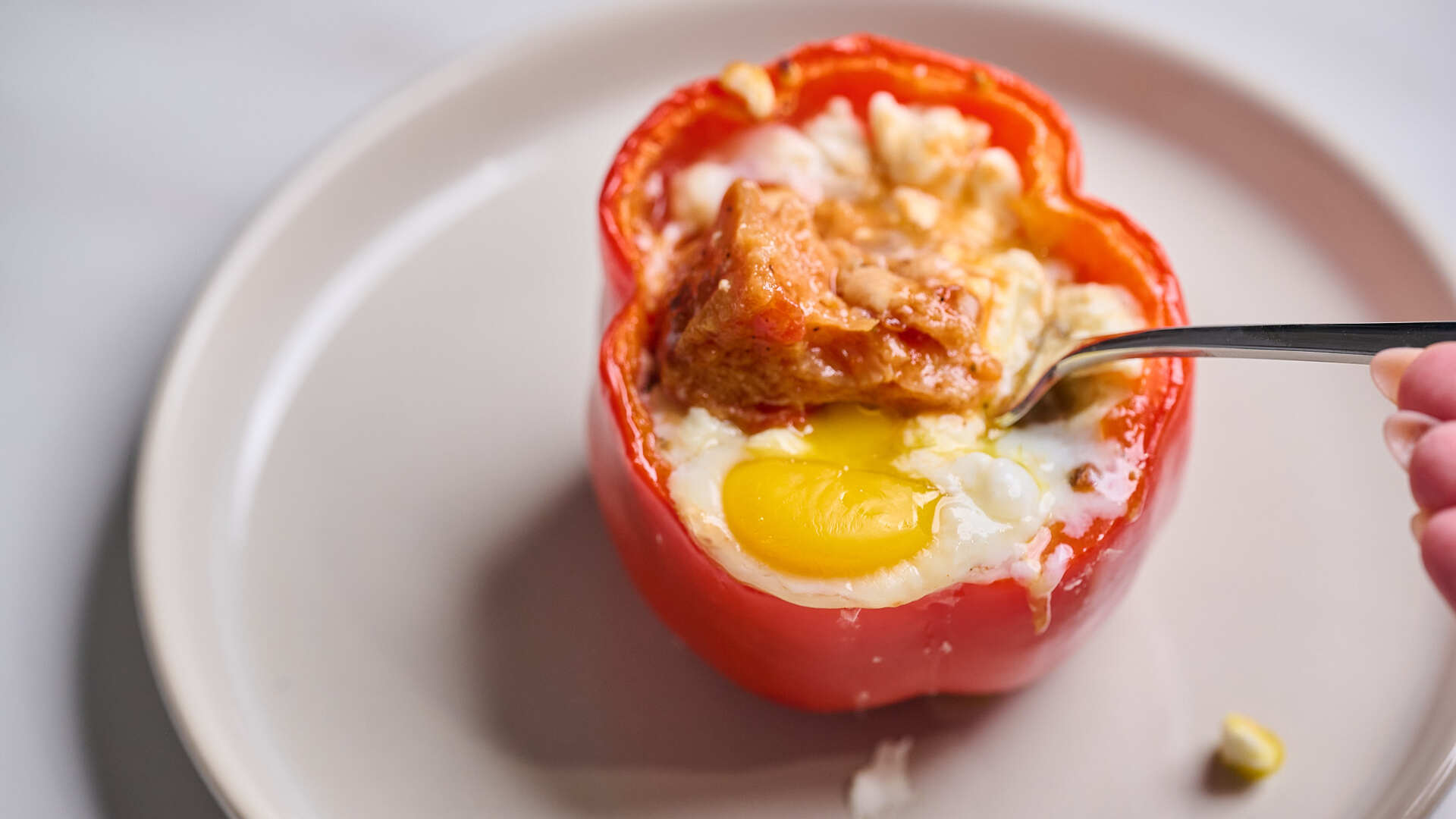 Video thumbnail for Shakshuka Stuffed Peppers Recipe