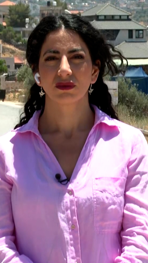 Video thumbnail for Police say two suspects have been shot and killed in Israel gun attack