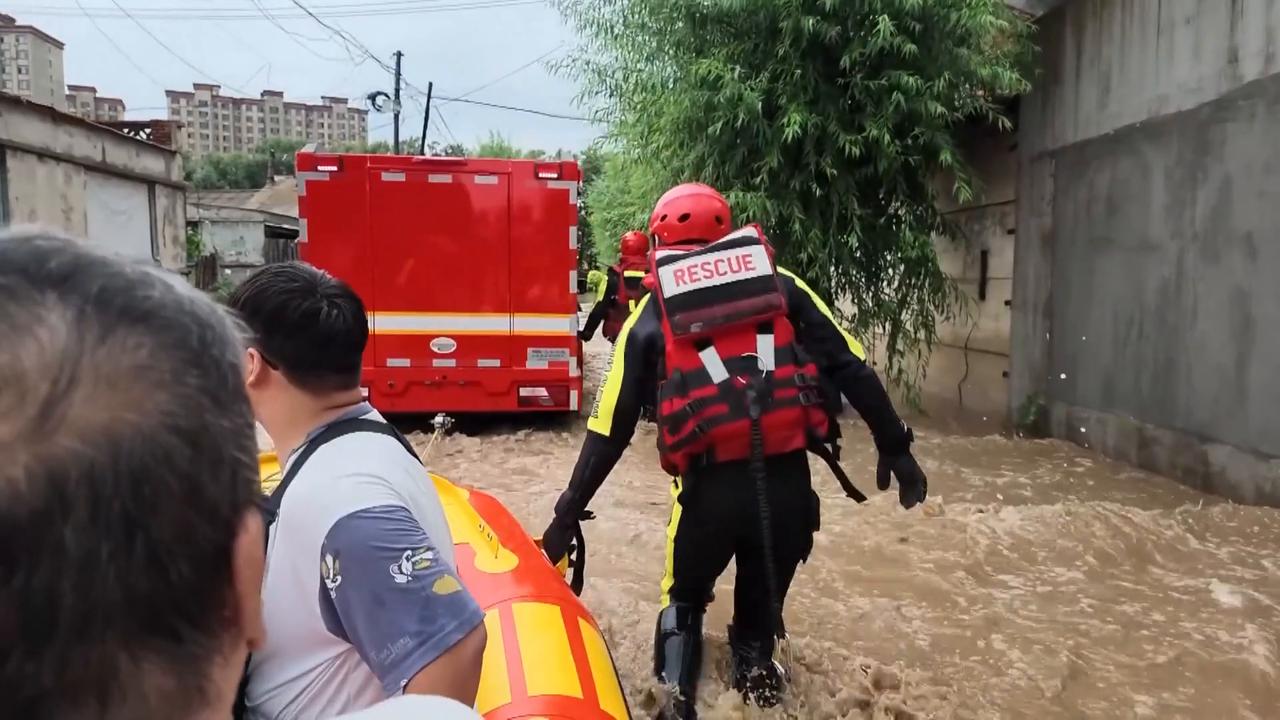 Video thumbnail for China: Heavy rains trigger flooding in Heilongjiang's Yanshou, residents evacuated.