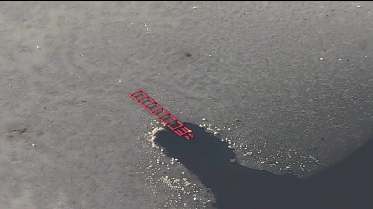 Video thumbnail for Person rescued from pond in Queens
