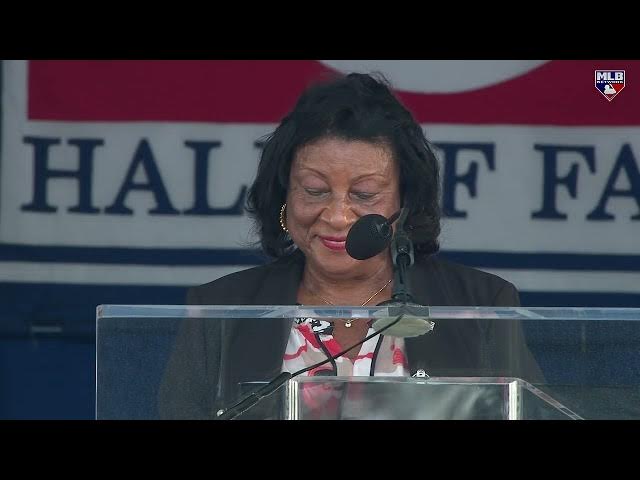 Video thumbnail for Dick Allen's Widow, Willa Allen, Delivers Hall of Fame Speech!
