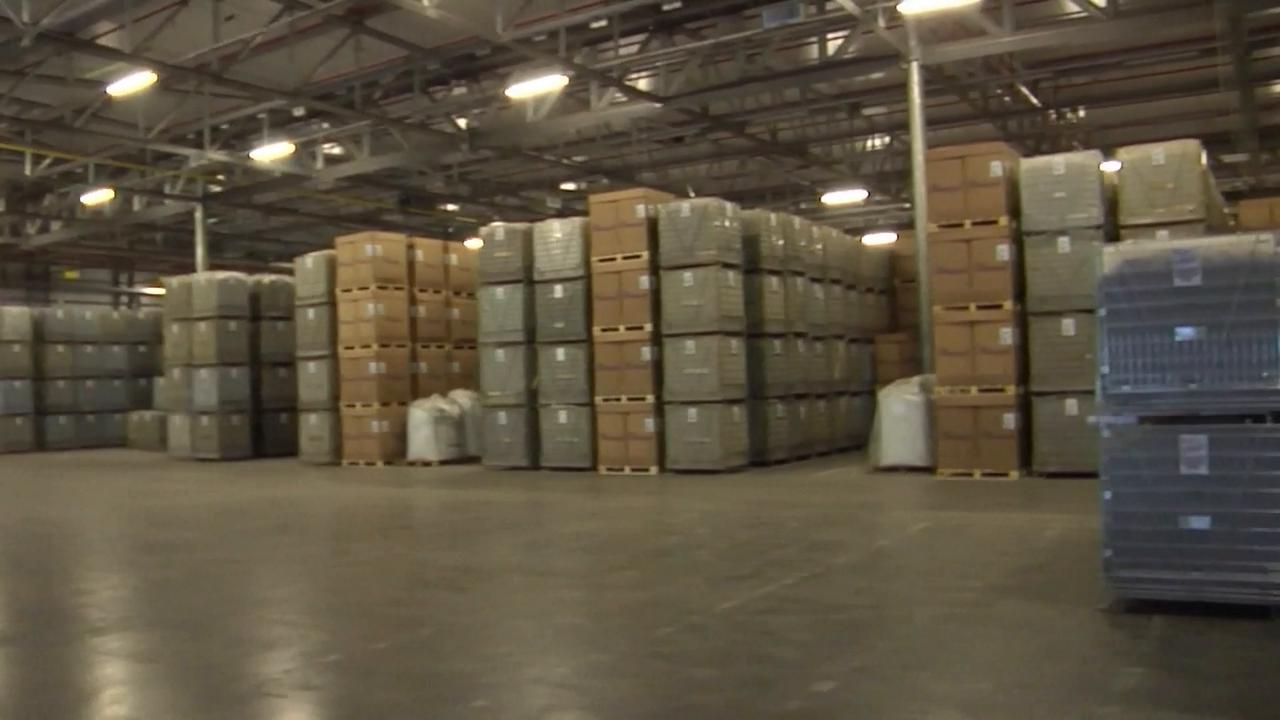 Video thumbnail for China: Overseas warehouses give Chinese firms a borderless edge in global markets.
