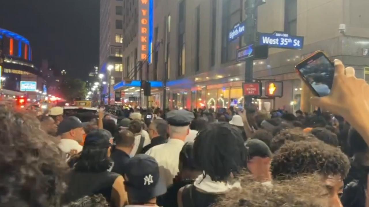 Video thumbnail for US: Brief scuffles follow canceled NBA finals watch party in New York.