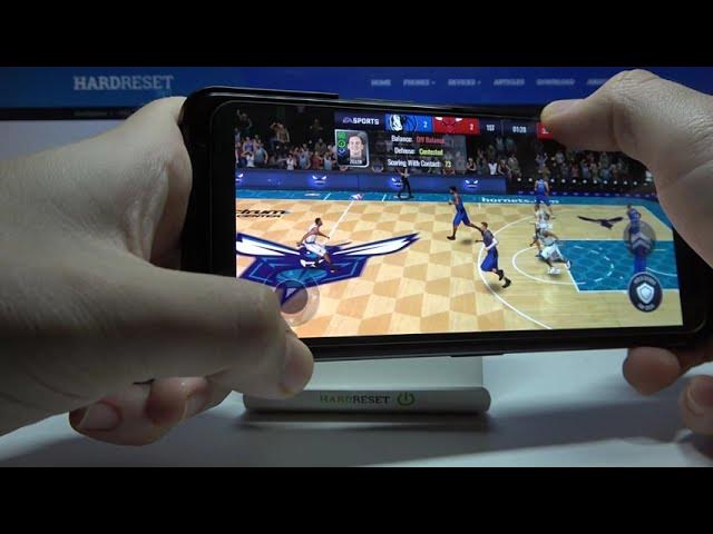 Video thumbnail for NBA Mobile Gameplay on Asus Rog Phone 3 Strix Edition – Gaming Quality Test