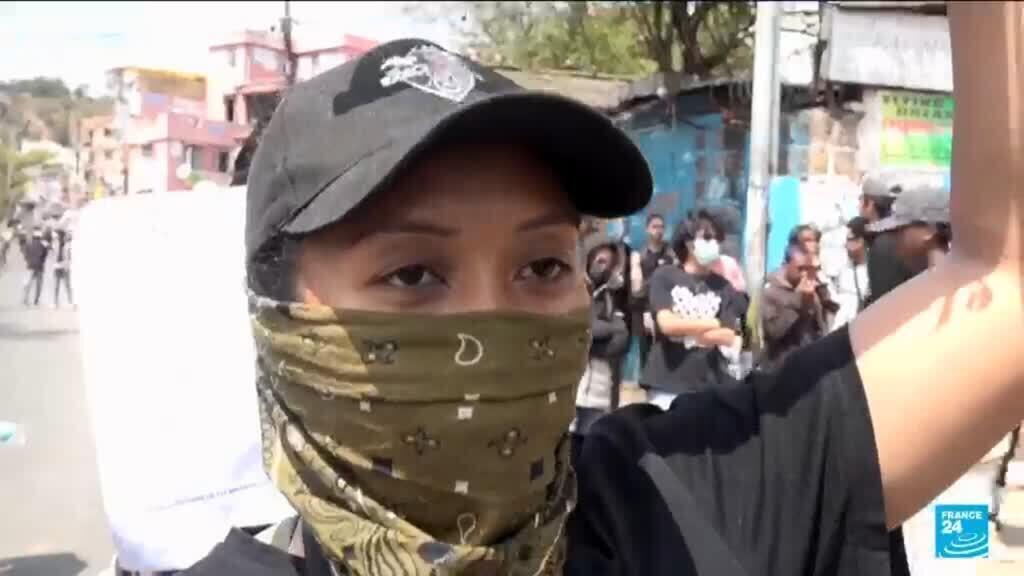 Video thumbnail for Protesters gather again in Madagascar after chronic blackouts and water cuts