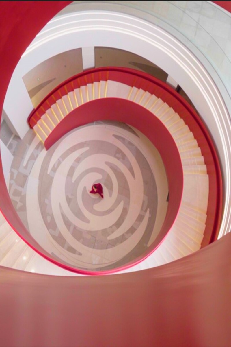 Video thumbnail for Tallest sectional height of an unsupported spiral staircase  11.995 metres achieved by Guangdong Marubi Biotechnology Co.