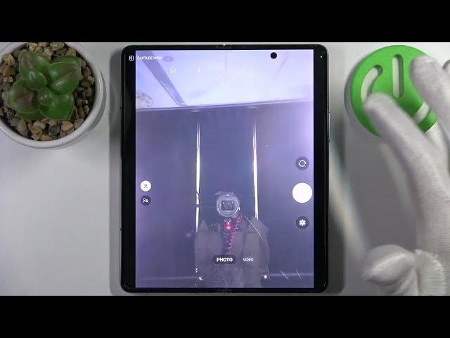 Video thumbnail for How to Set Camera Aspect Ratio in SAMSUNG Galaxy Z Fold 4 – Camera Options