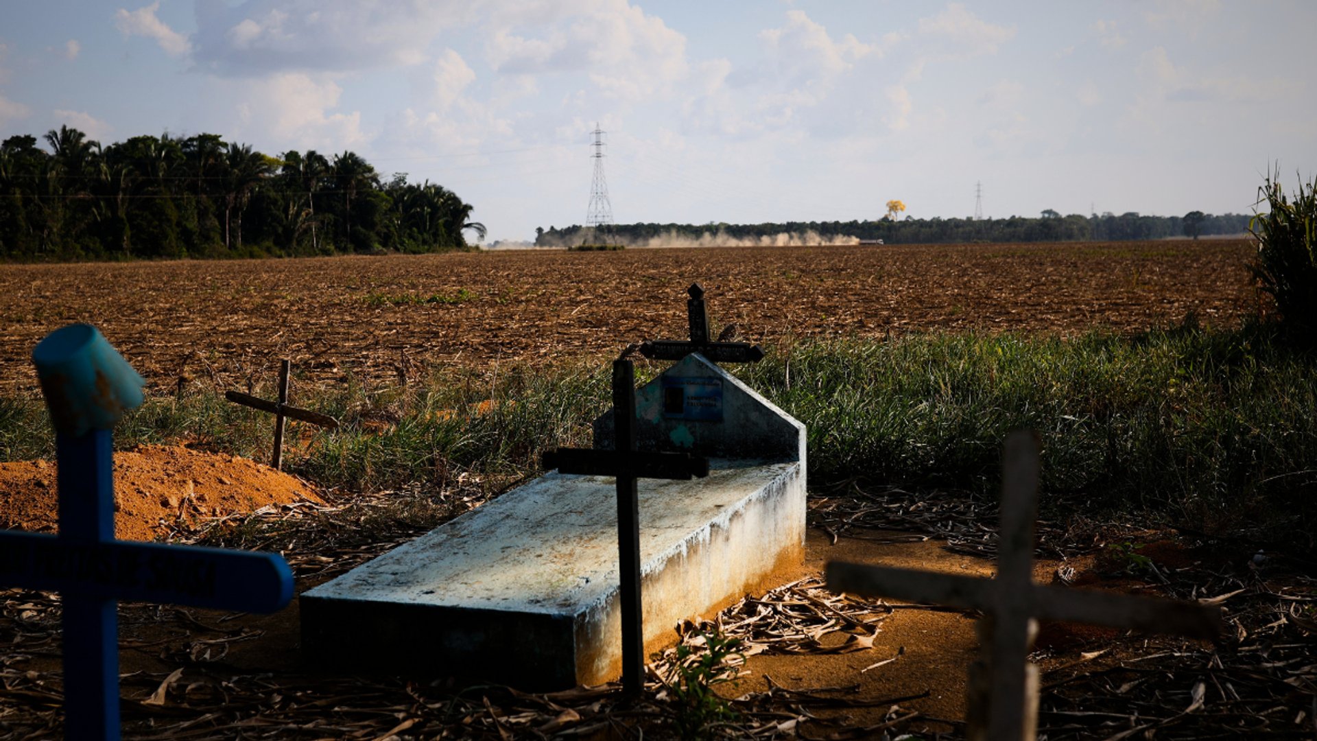 Video thumbnail for Brazil election: US trade tensions worry farmers