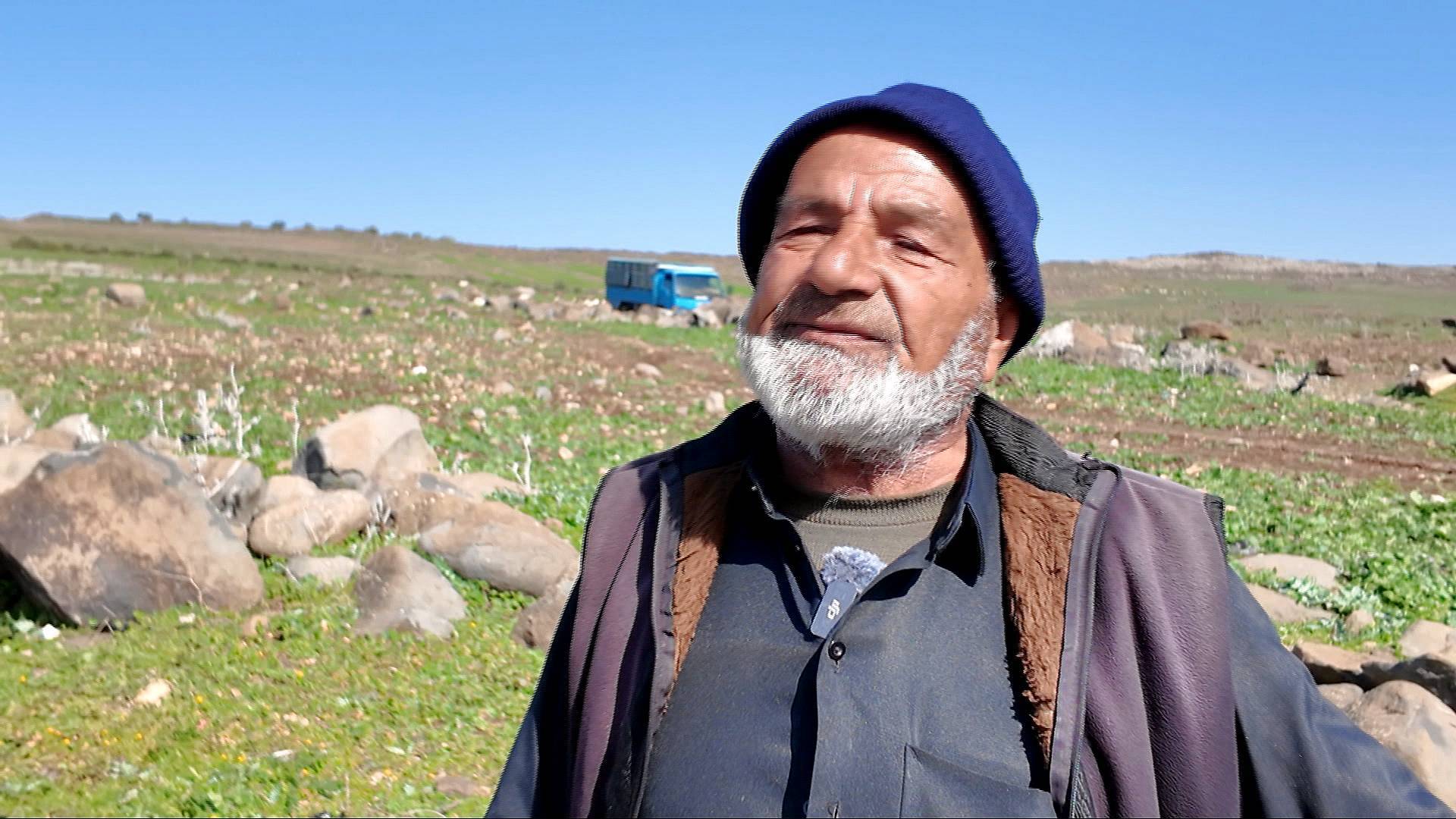 Video thumbnail for Syrian farmers resist Israeli land seizures as buffer zone looms