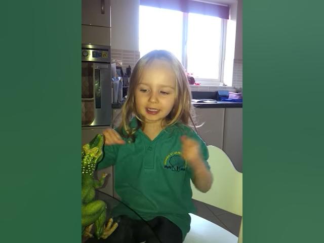 Video thumbnail for Little Bean practicing her Christmas song