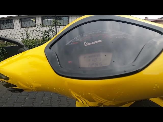 Video thumbnail for How to Change System Time on Speedometer in Vespa GTS ( 2005 - now ) - Change Date and Time