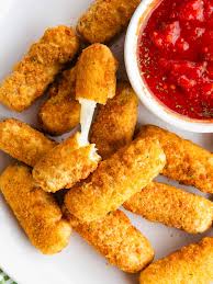 Video thumbnail for Crispy Mozzarella Sticks