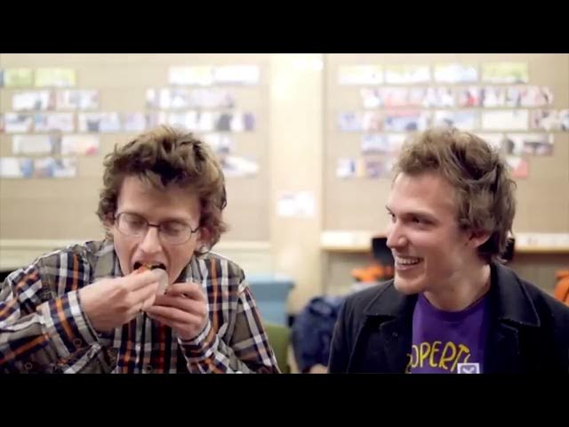 Video thumbnail for Tomato Sushi  -Sustainable Vegan Tuna