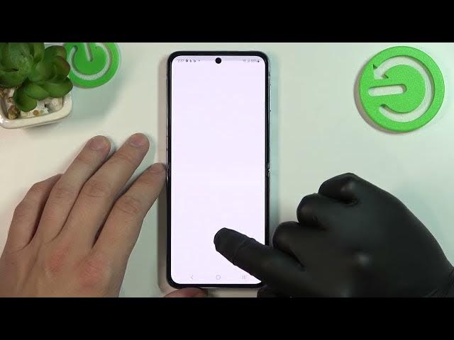 Video thumbnail for How To Enable & Disable Smart Sidebar on Samsung Galaxy Z Flip4