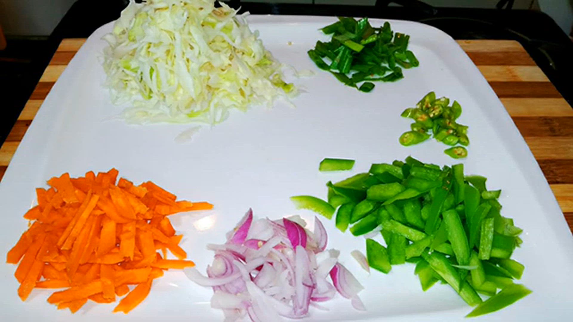 Video thumbnail for American_Chopsuey_____Indo_Chinese_Cuisine___Chopsuey_recipe_at_home