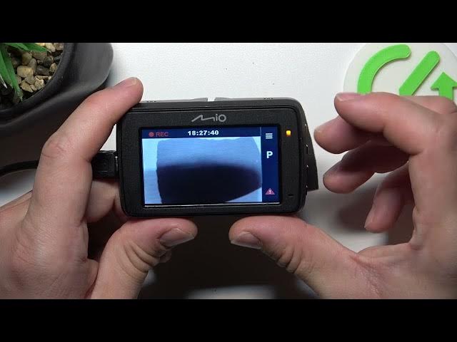 Video thumbnail for How To Enable & Disable Headlight Reminder In MIO MiVue 732