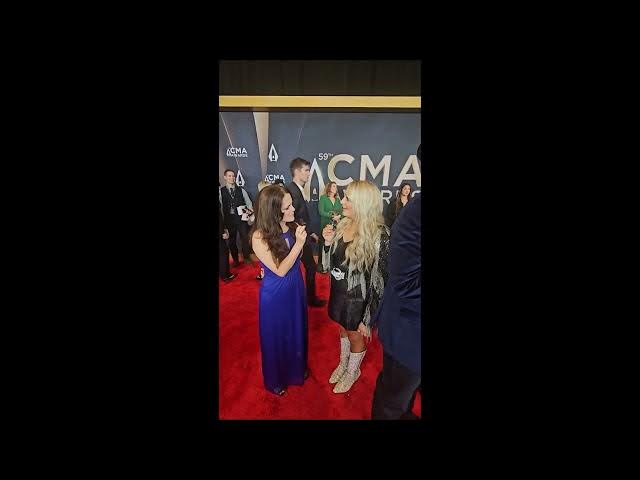 Video thumbnail for Exclusive CMA Awards Interview with HunterGirl