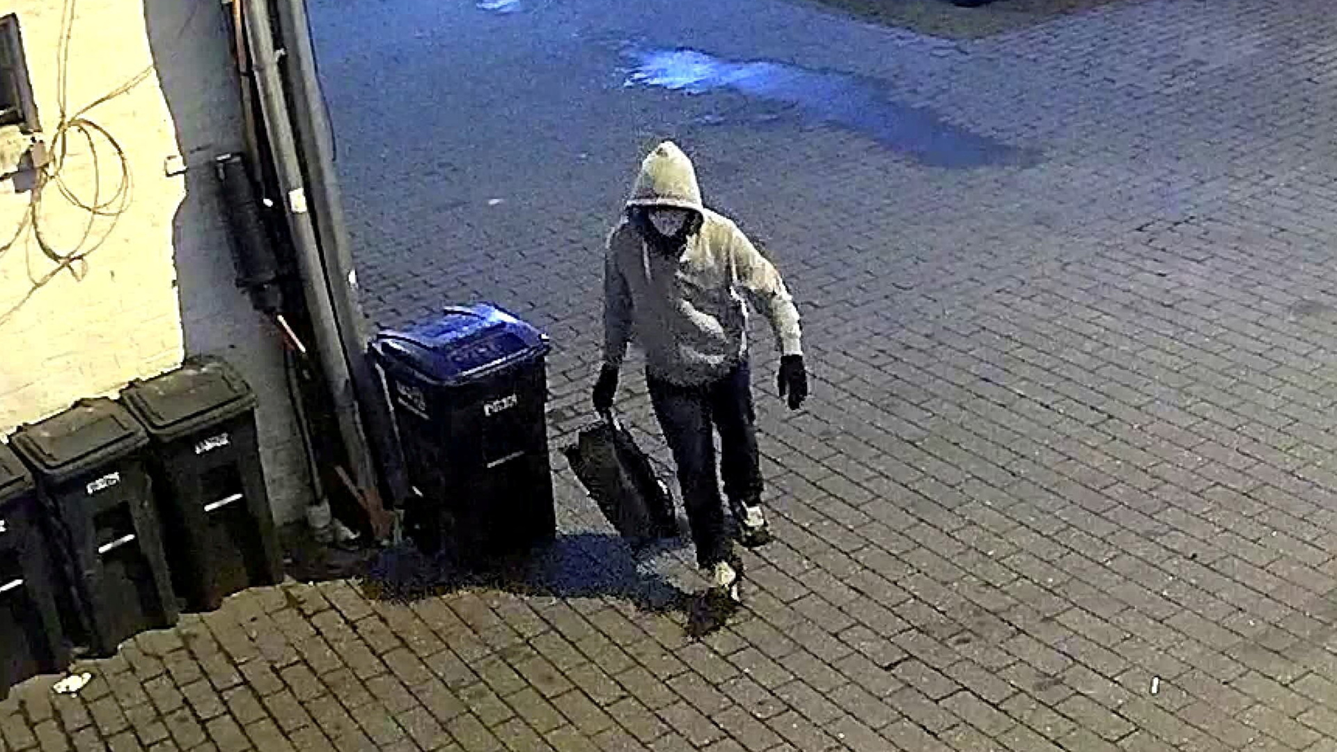 Video thumbnail for Authorities arrest man suspected of planting pipe bombs in Washington, DC