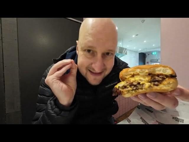 Video thumbnail for Testing the best Burgers in Dublin 🇮🇪