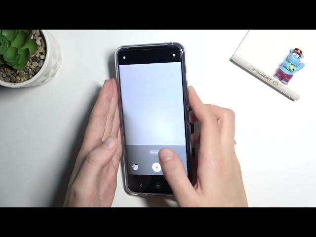 Video thumbnail for How to Record Slow Motion in VIVO Y33s – Record Slowed Videos