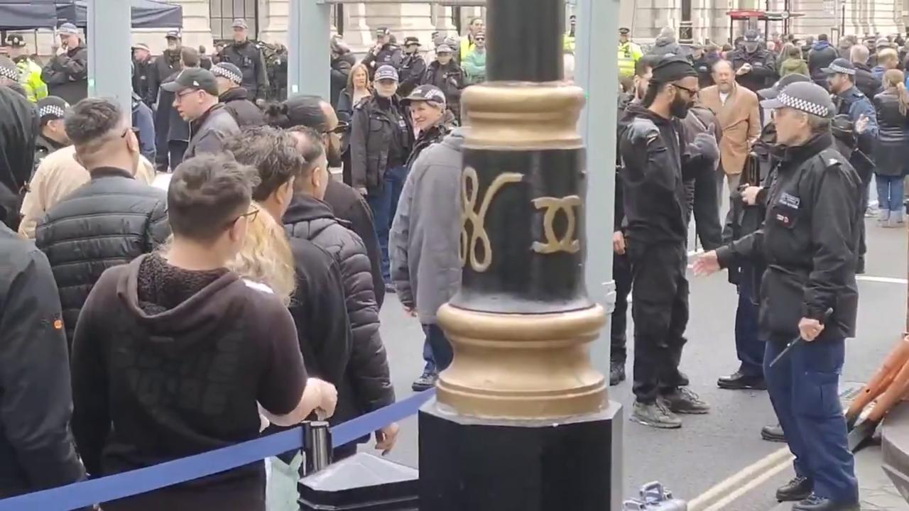Video thumbnail for UK: Thousands Gather In Central London For Major Antisemitism Rally Amid Heavy Security.